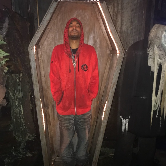 Meet your Posher, Mike - Picture 1 of 1